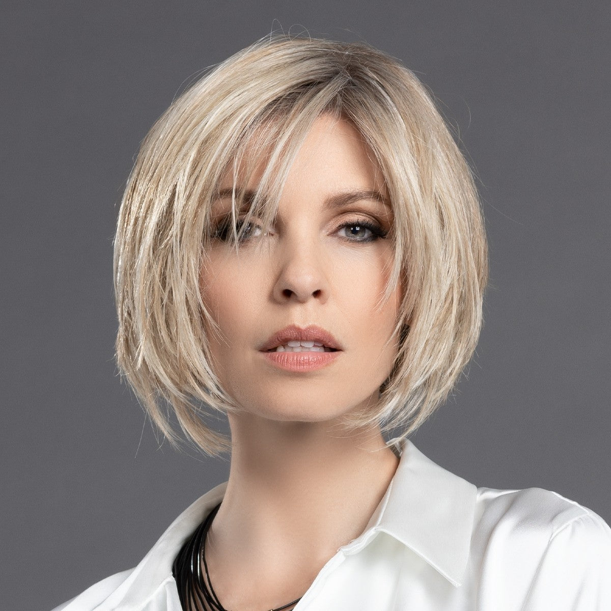 100% Human Hair Chin Length 8-10 Inch Wigs for Women UK, Champagne Rooted